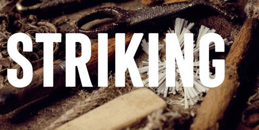 Verktøy og materialer brukt i tradisjonell striking.